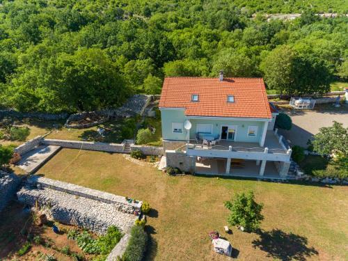 Villa ?elinka, Svib - Cista