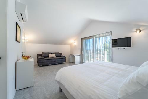 Villa Nina In Sumartin With Private Pool