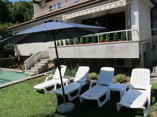 Apartments Anagora II