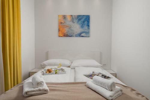 Lux Apartments
