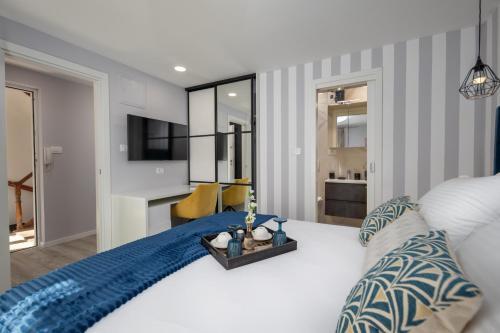 Apartment & Rooms Forever 2