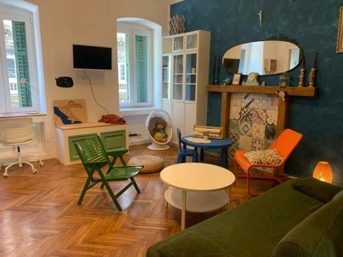 Bartol Apartment