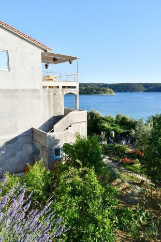 Apartman Krsta?- Gonar