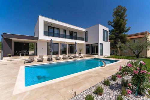 Villa Gloria