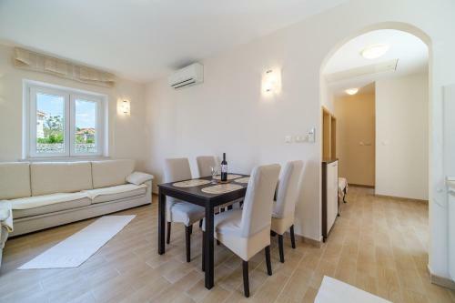 Lucica Seaview Apartment