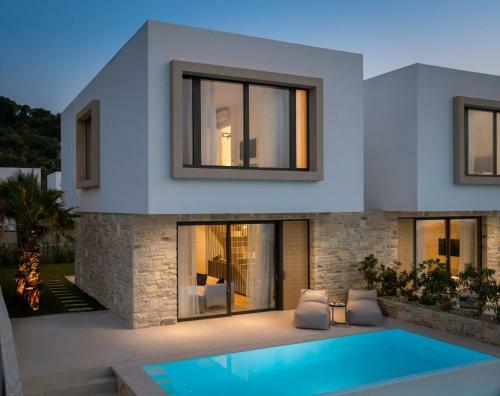 Luxury Villa Resort The Palms