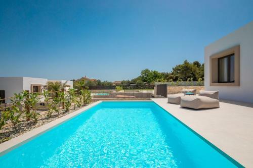 Luxury Villa Resort The Palms