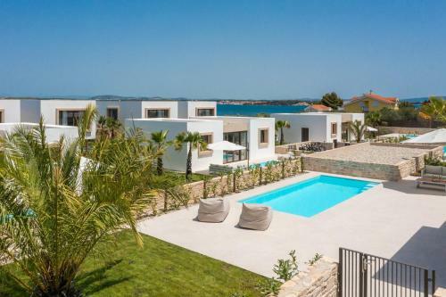 Luxury Villa Resort The Palms