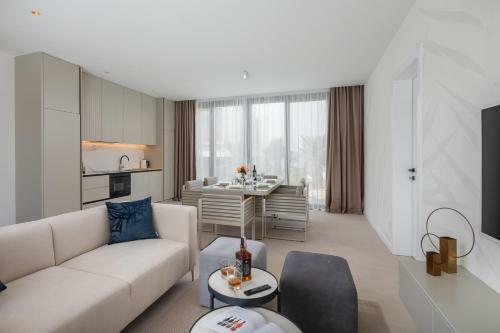 Luxury Villa Resort The Palms