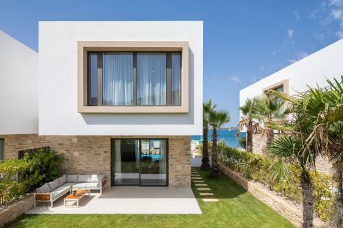 Luxury Villa Resort The Palms