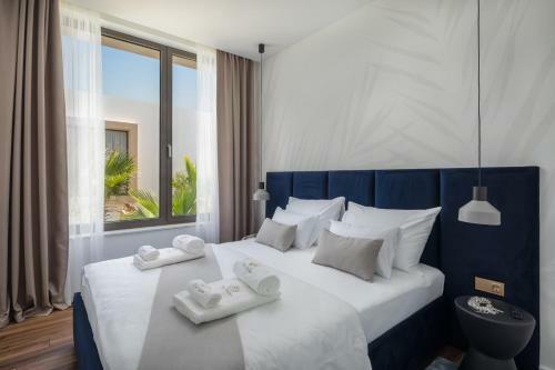 Luxury Villa Resort The Palms