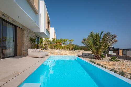 Luxury Villa Resort The Palms