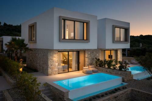 Luxury Villa Resort The Palms