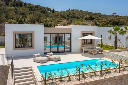 Luxury Villa Resort The Palms