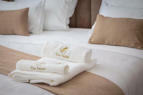 Luxury Villa Resort The Palms
