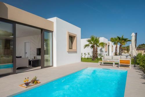 Luxury Villa Resort The Palms
