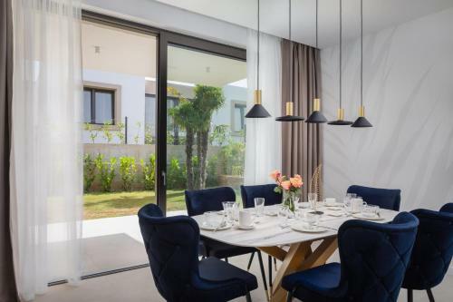 Luxury Villa Resort The Palms