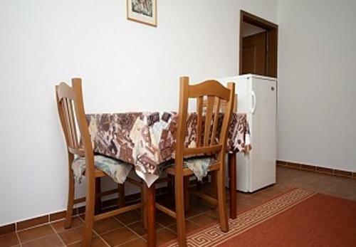 Hostal Apartments Asi - 60 M From Sea