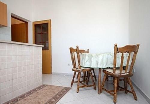 Hostal Apartments Asi - 60 M From Sea