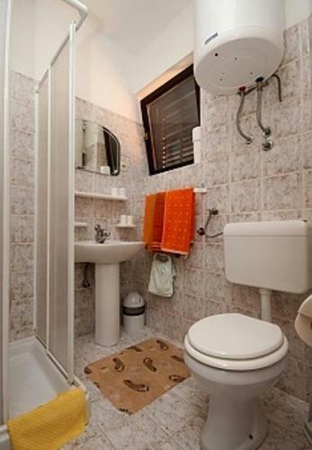 Hostal Apartments Asi - 60 M From Sea