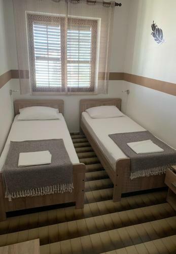 Hostal Apartments Asi - 60 M From Sea