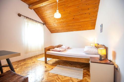 Apartments Skeva