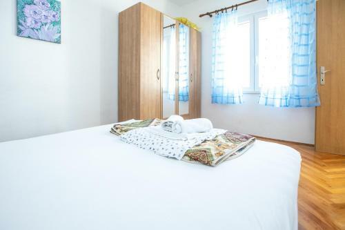 Apartments Skeva