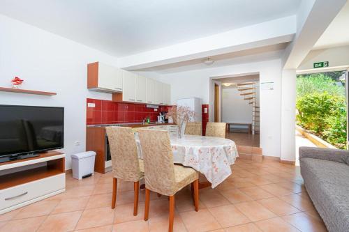 Apartments By The Sea Tkon, Pasman - 19913