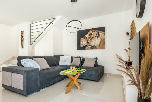 Villa Holiday Home Konkreta