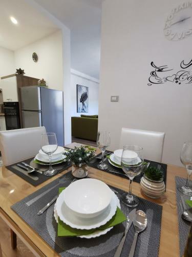 Apartment She022
