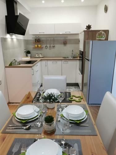 Apartment She022