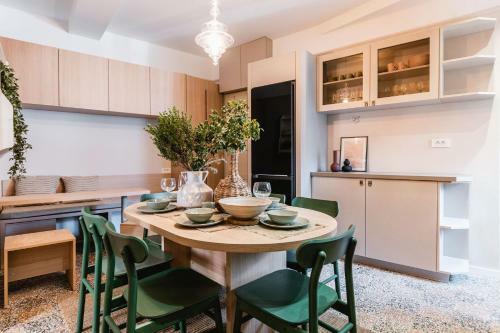 Beautiful Apartment San Michele - In The Old Town!