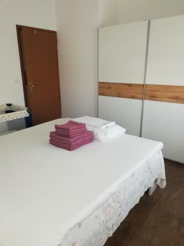 Apartmani I Kamp Turanj-?amuga