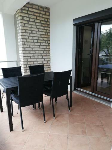 Apartmani I Kamp Turanj-?amuga