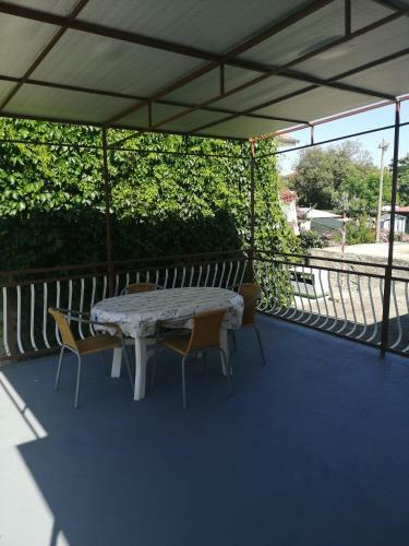 Apartman Dekovi?