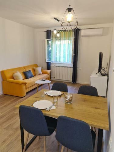 Apartment Sani-modern And Cozy