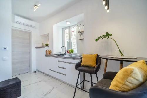 Apartment Vin - Sea Promenade