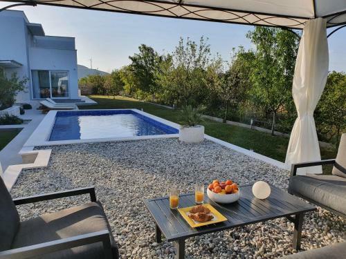 Villa Little Getaway