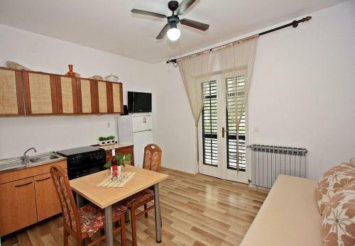 Apartments Neri - 200m From Sea