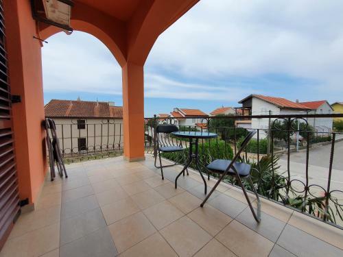 Apartmani Tribunj Biserka