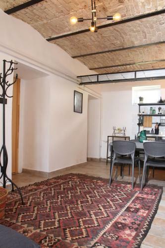 Apartamento Bem6 Romhostel: Teljes Lak�s Saj�t Terasszal