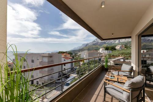 3-4. Luxury Apartments L&l Tucepi - 100m From The Beach