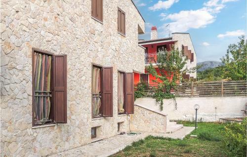 Nice Home In Cansano With 3 Bedrooms