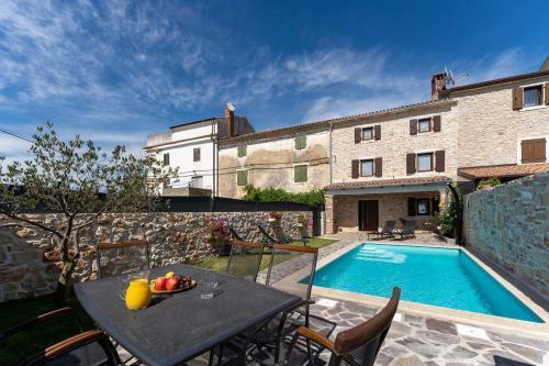 Villa Stonehouse