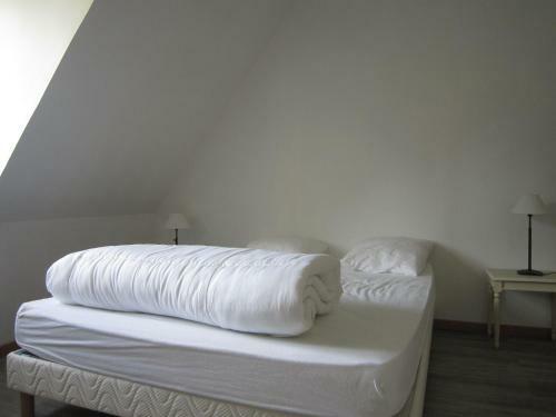 Lodge Holiday Home Saint Julien Le Bourg Dun