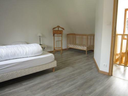 Lodge Holiday Home Saint Julien Le Bourg Dun