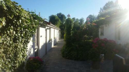 Hostal Les Trois Roses