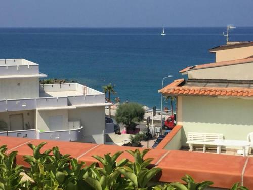 Attico Sul Mare In Centro