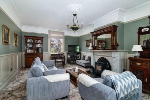 Riverdale House B&B