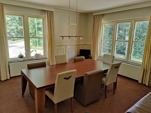 Hostal Villa Laanzicht - Non-smokers Only